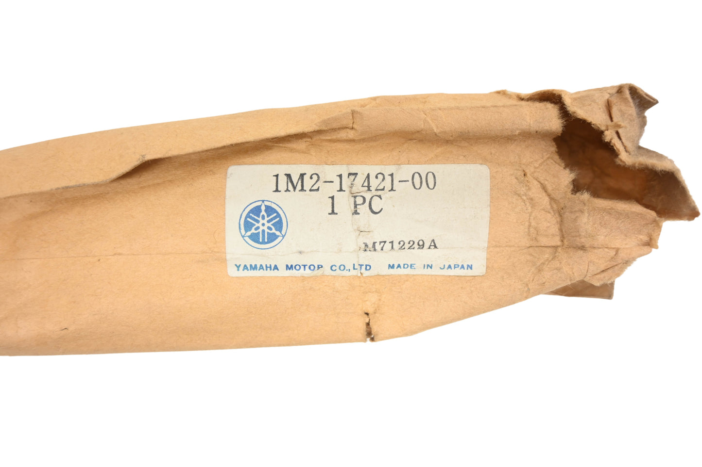 New OEM Yamaha 1M2-17421-00-00 Transmission Shaft Drive Axle NOS