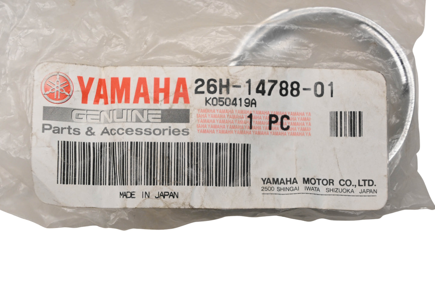 New OEM Yamaha 26H-14788-01-00 Clamp NOS