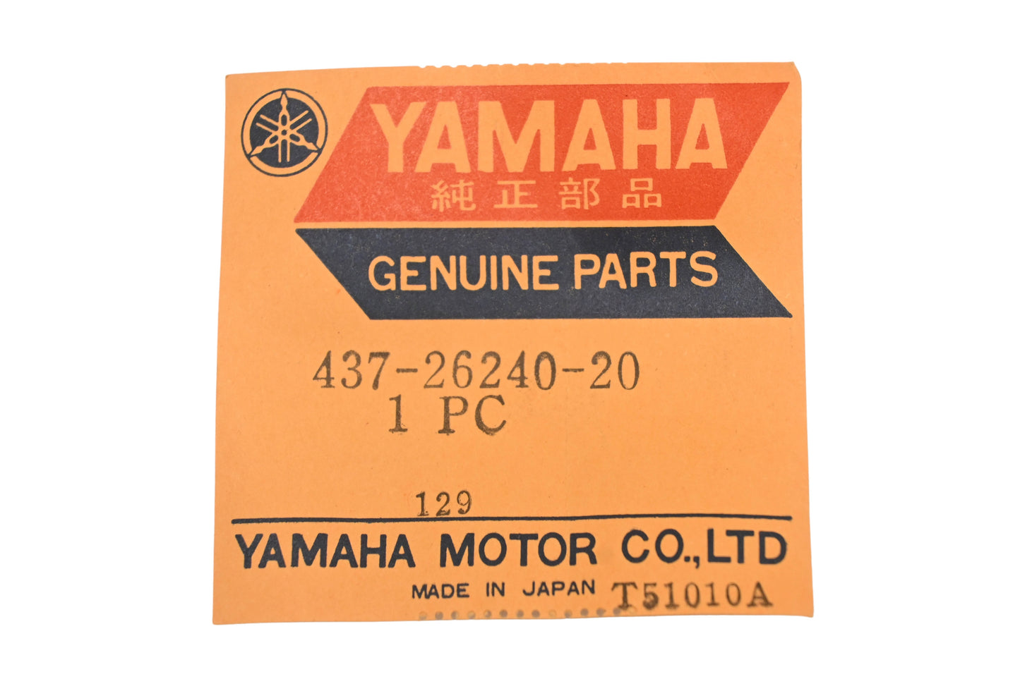 New OEM Yamaha 437-26240-20-00 Righthand Grip Assembly NOS