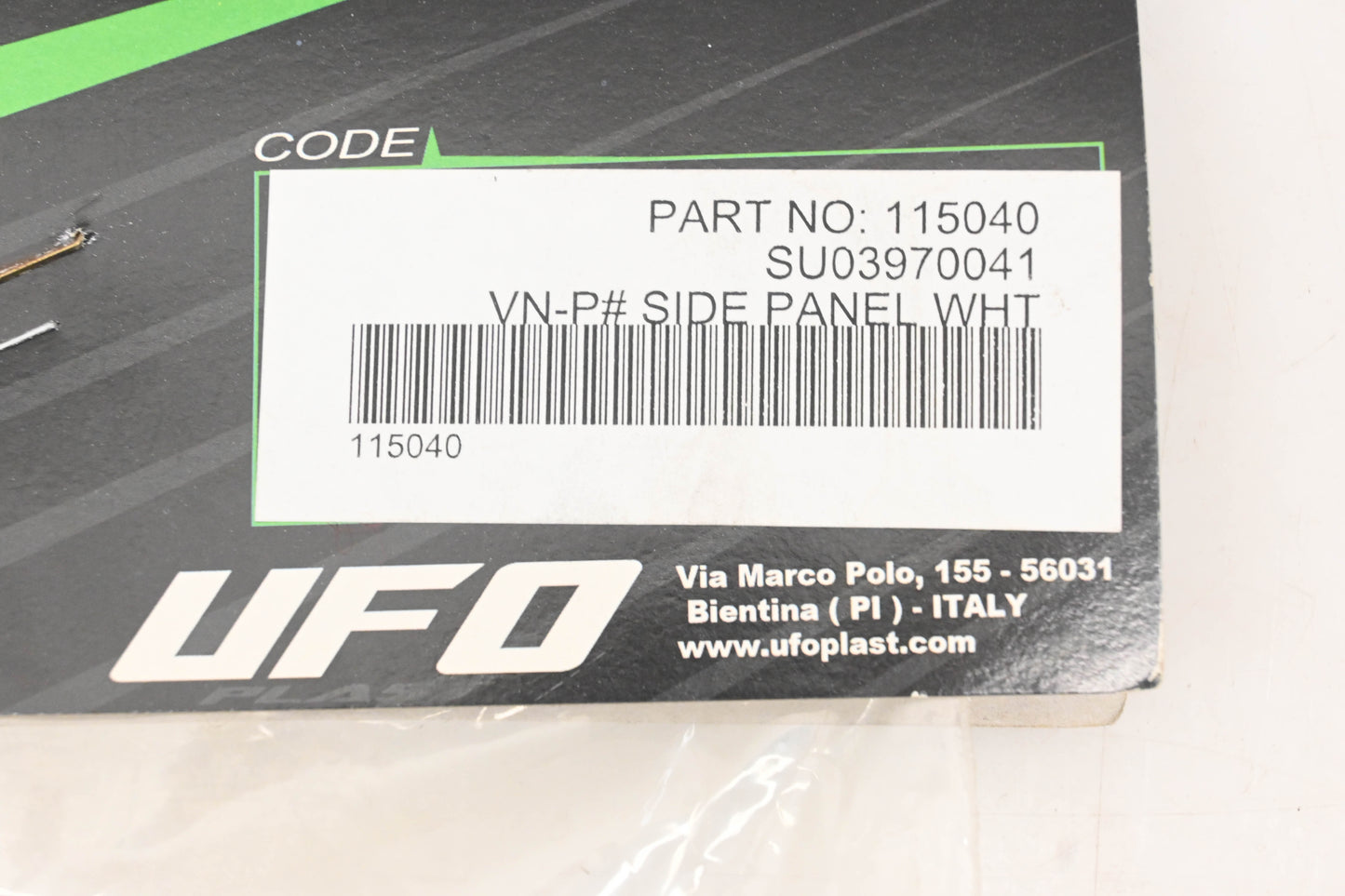 UFO Plast 115040, SU03970041 White Side Panel Kit NOS
