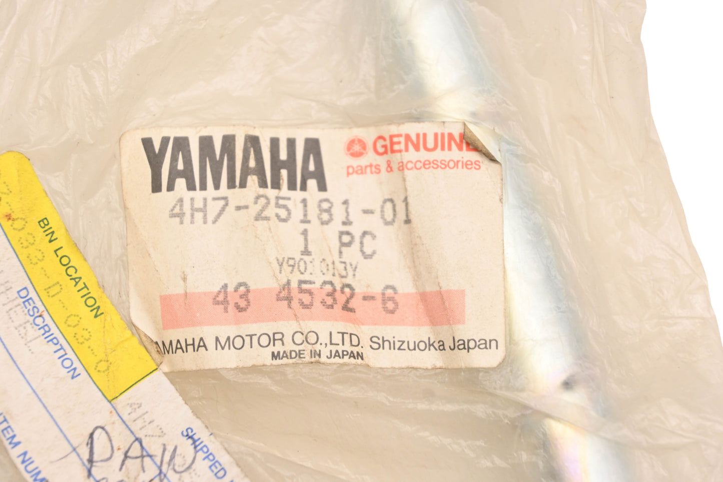 New OEM Yamaha 4H7-25181-01-00 Front Wheel Axle Shaft Bolt NOS