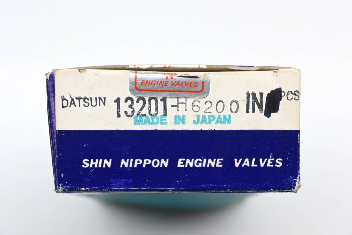 Shin Nippon 13201-H6200 Datsun Intake Valves Qty 2 NOS