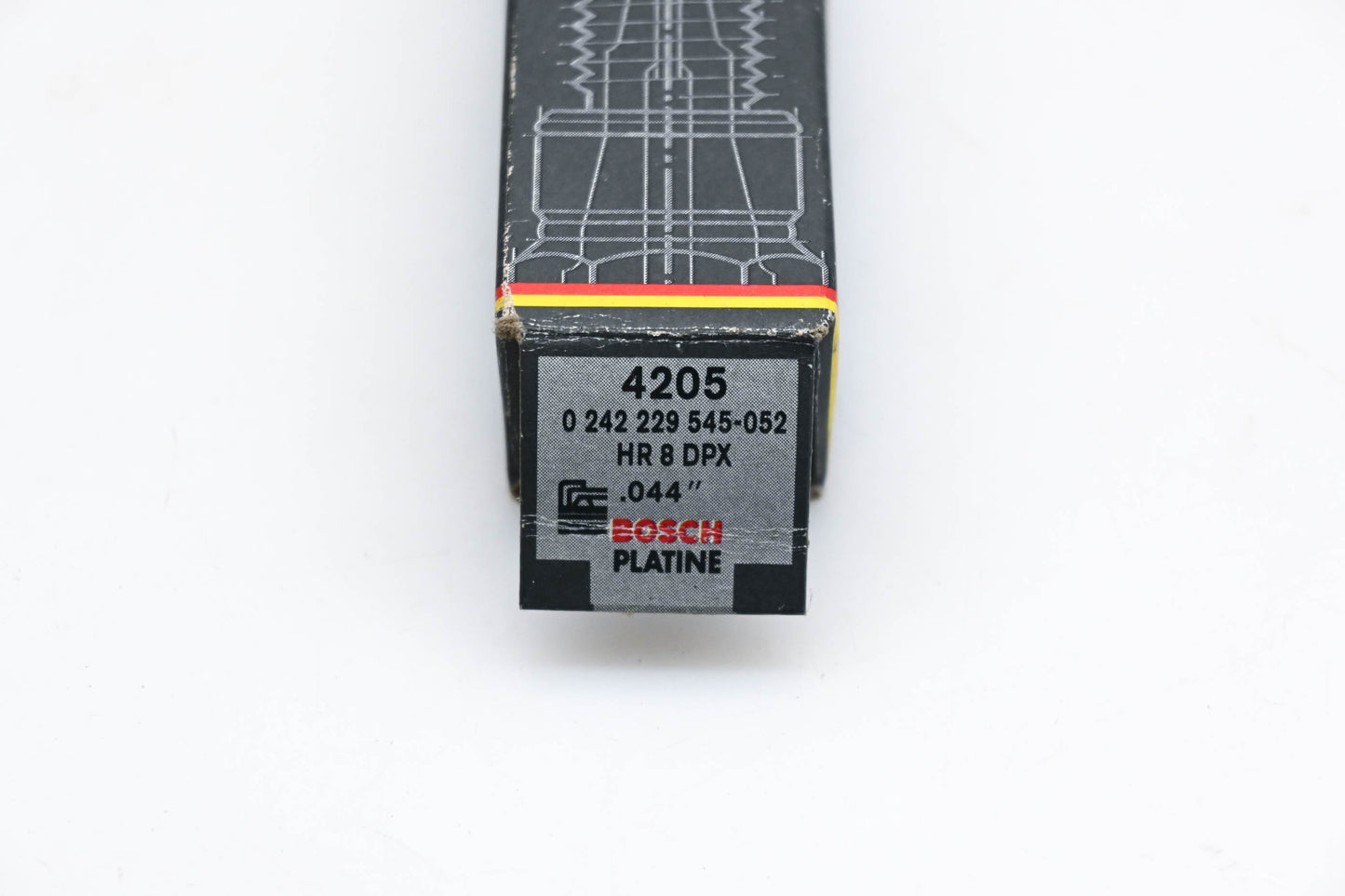 Bosch Platinum Spark Plugs Qty 2 NOS