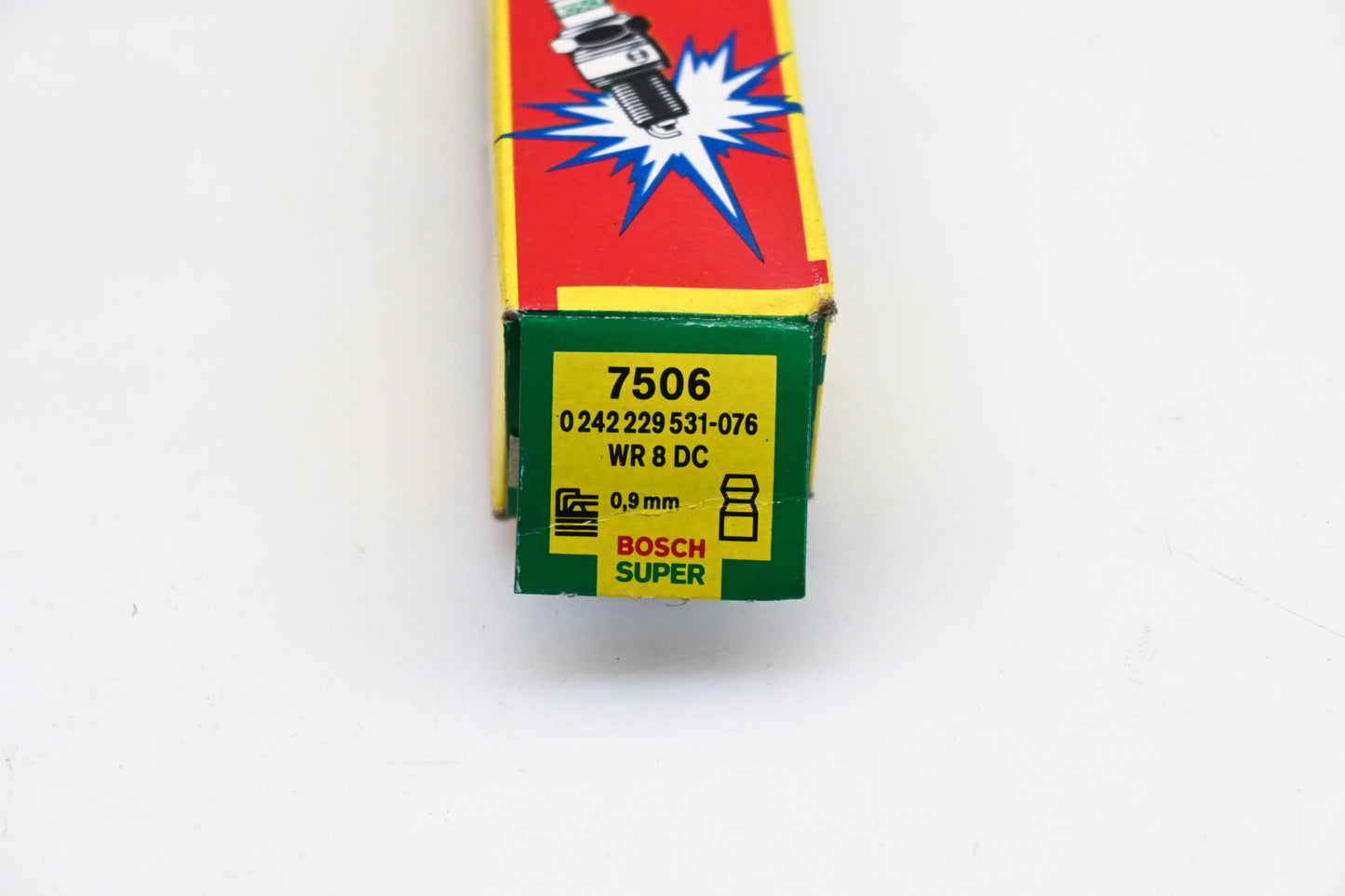 Bosch Spark Plugs Qty 2 NOS