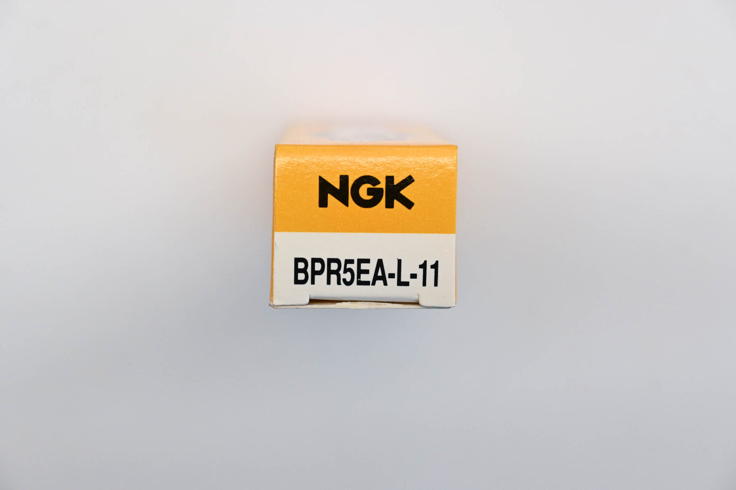 NGK BPR5EA-L-11 Spark Plugs Qty 2 NOS
