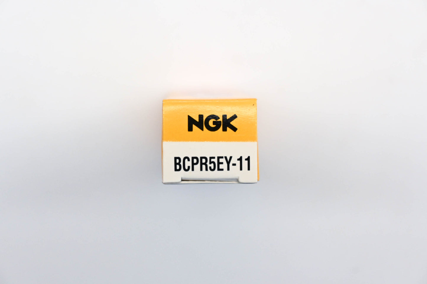 NGK BCPR5EY-11, 2441 Spark Plugs Qty 2 NOS