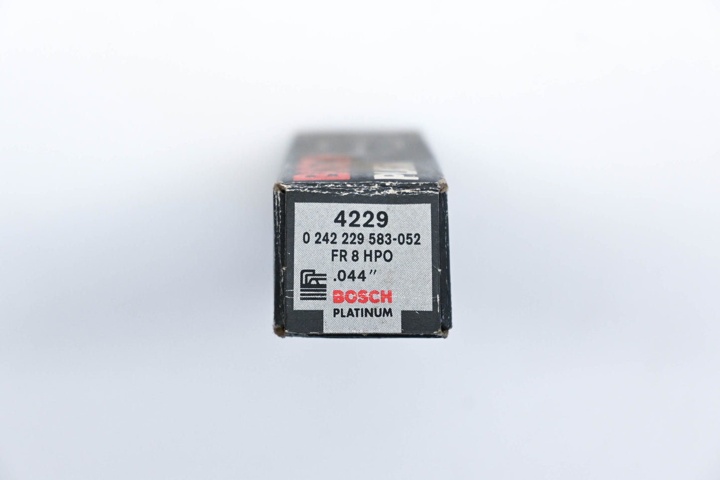 Bosch FR8HPO, 0242229583-052, 4229 Platinum Spark Plug NOS