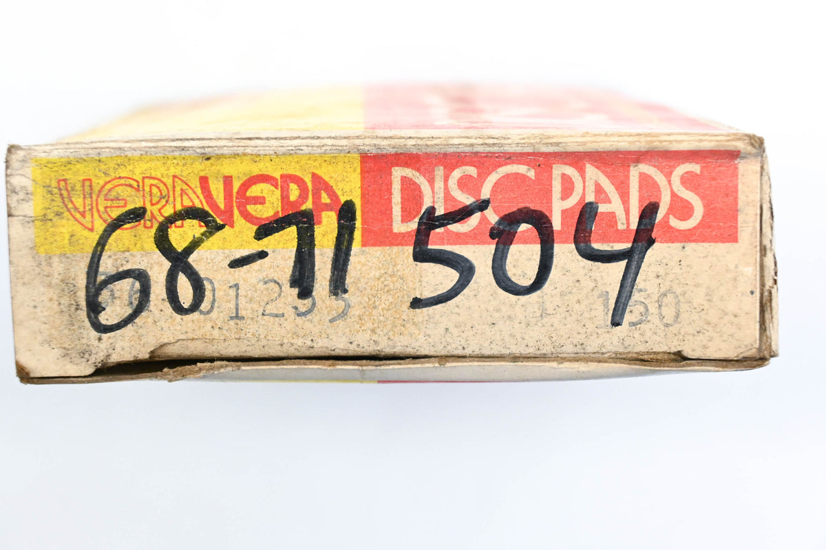 Vera 36-01235, 68-71504 Disc Brake Pad Kit NOS