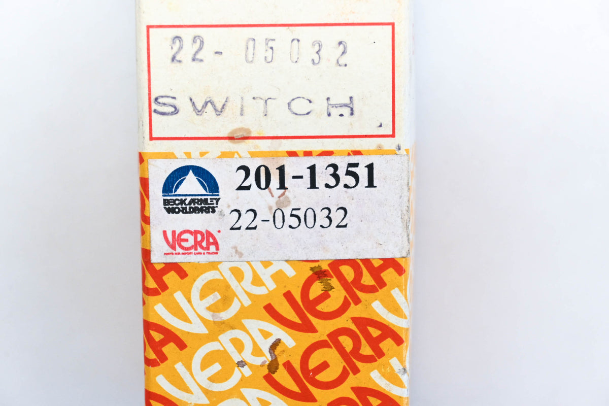 Vera 201-1351, 22-05032, 21595-04F04 86-88 Nissan Stanza Coolant Temperature Switch NOS
