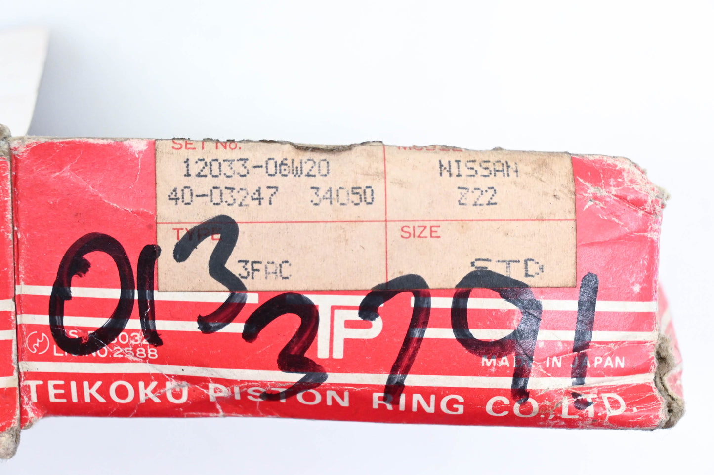 Teikoku Piston Ring 013-3791, 12033-06W20, 40-03247 Nissan Z22 Piston Ring Kit NOS