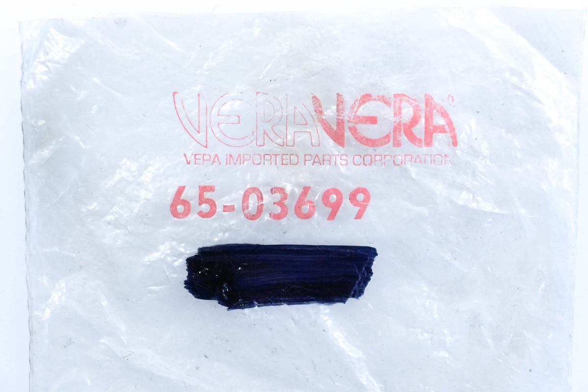 Vera 65-03699 Wheel Seals Qty 3 NOS