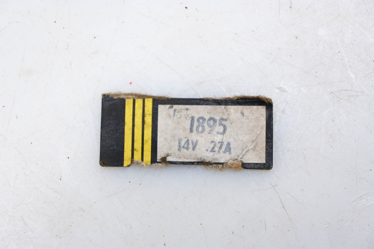 Aftermarket 1895 Clear 14v Bulbs Qty 8 NOS