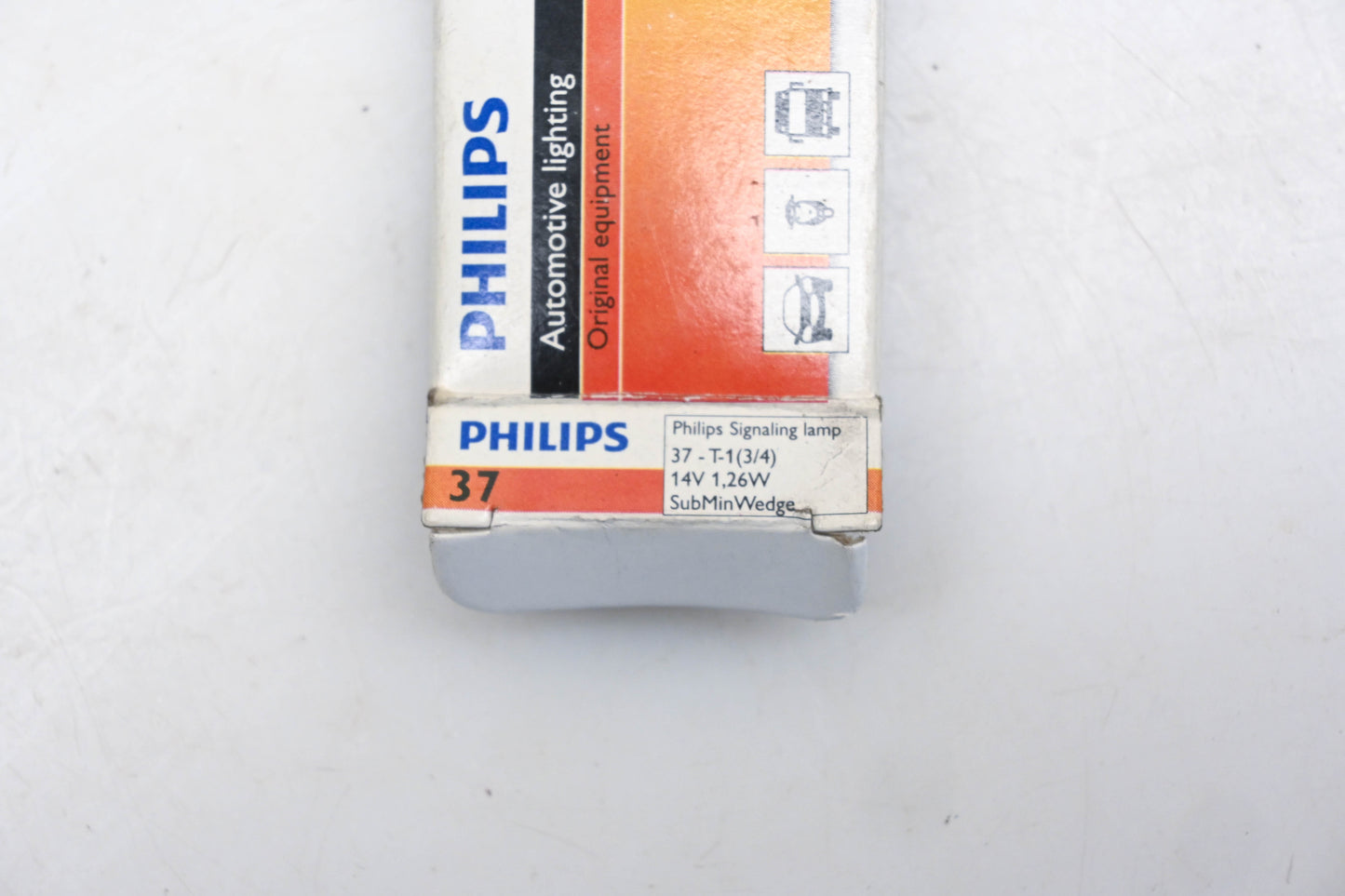 Philips 37 Clear 14v 1.26w Bulbs Qty 10 NOS