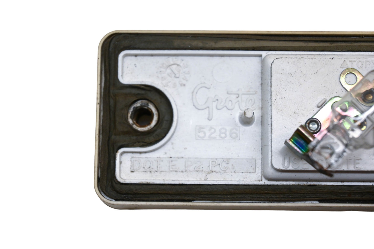 Grote 5286 Marker Lamp Base