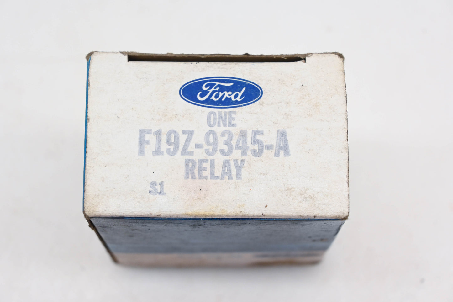 New OEM Ford F19Z-9345-A Relay NOS