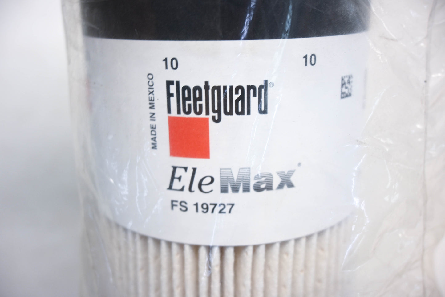 Fleetguard FS19727 Fuel Filter Kit NOS