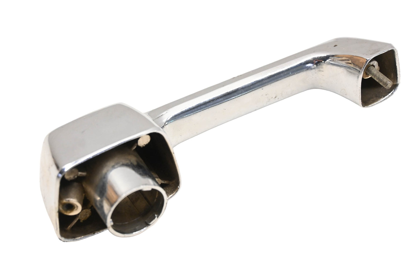 International BA012-7 Fleetstar Loadstar Passenger Door Handle