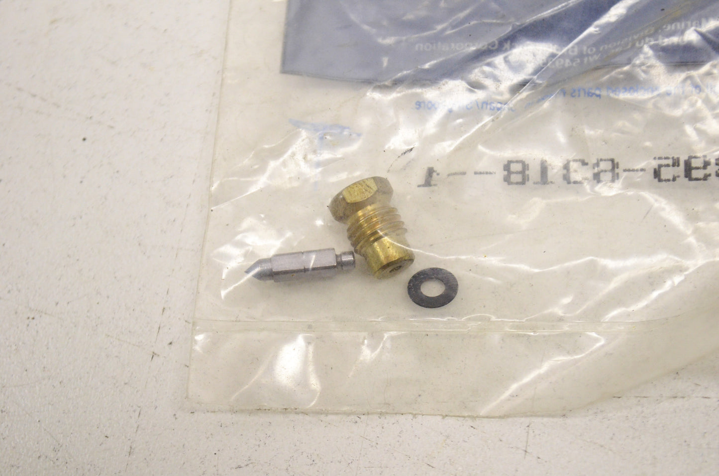 New OEM Quicksilver Mercury Needle Valve Seat Assembly NOS