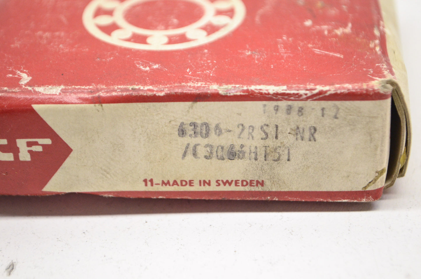 New SKF Deep Groove Ball Bearing NOS