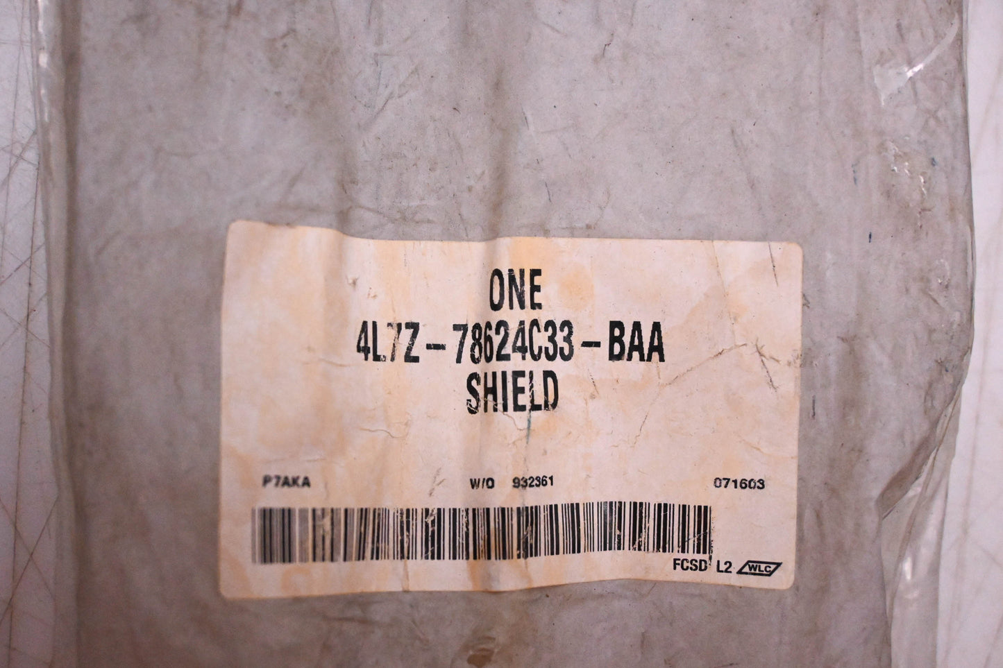 New OEM Ford 4L7Z-78624C33-BAA Shield NOS