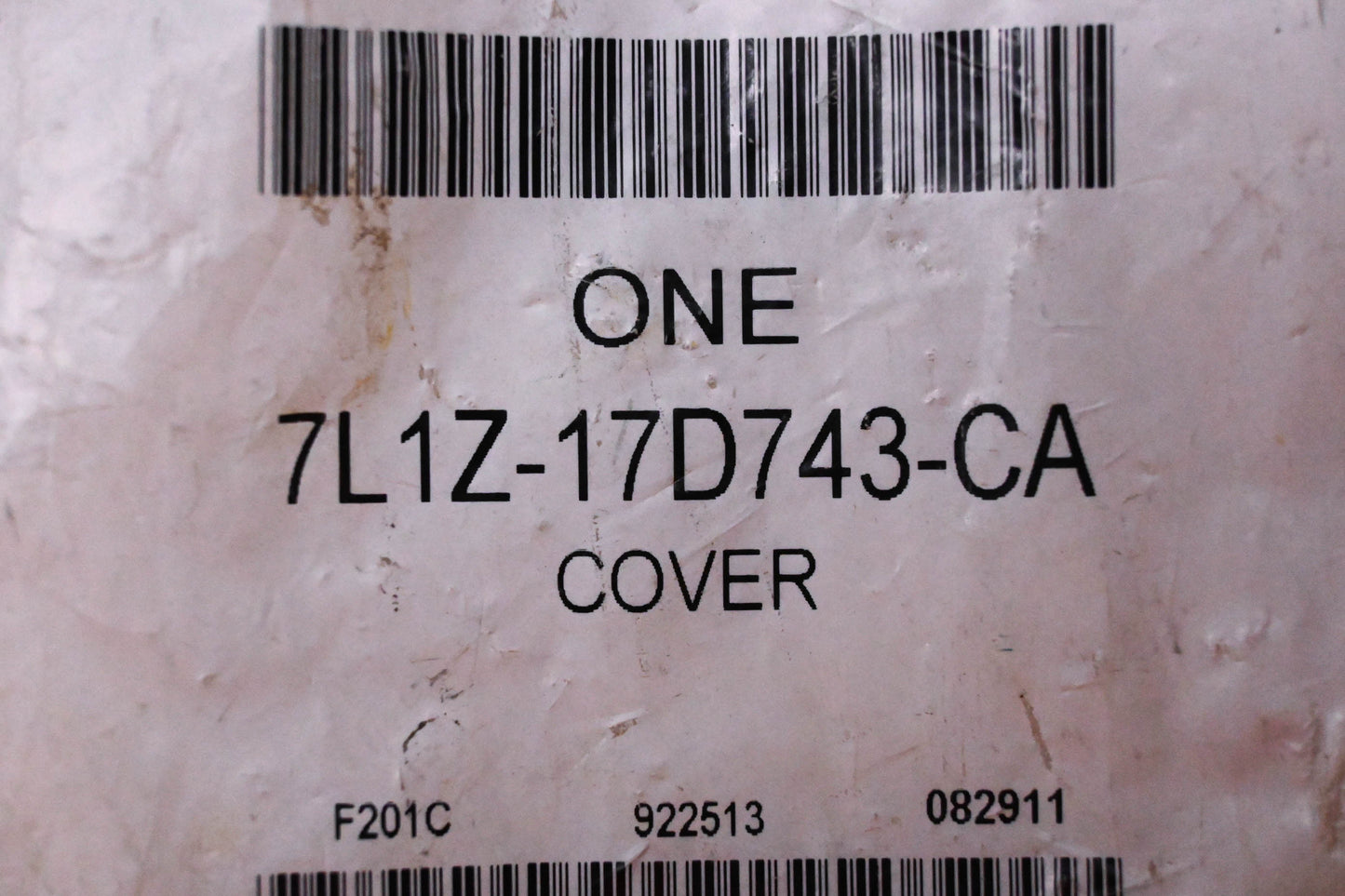 New OEM Ford 7L1Z-17D743-CA Cover NOS