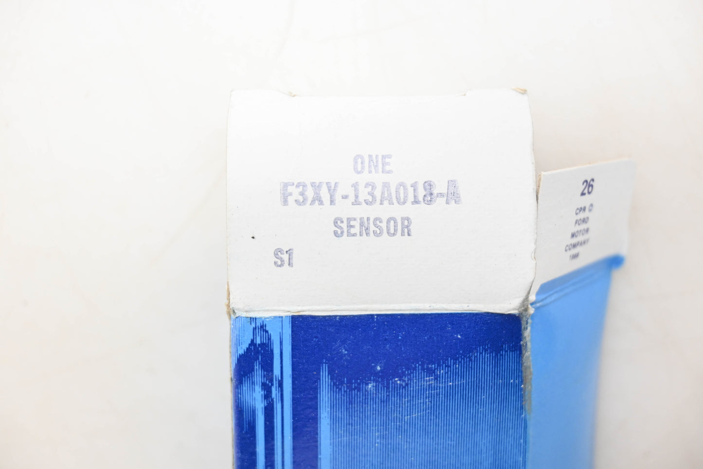 New OEM Ford F3XY-13A018-A Light Sensor Amplifier NOS