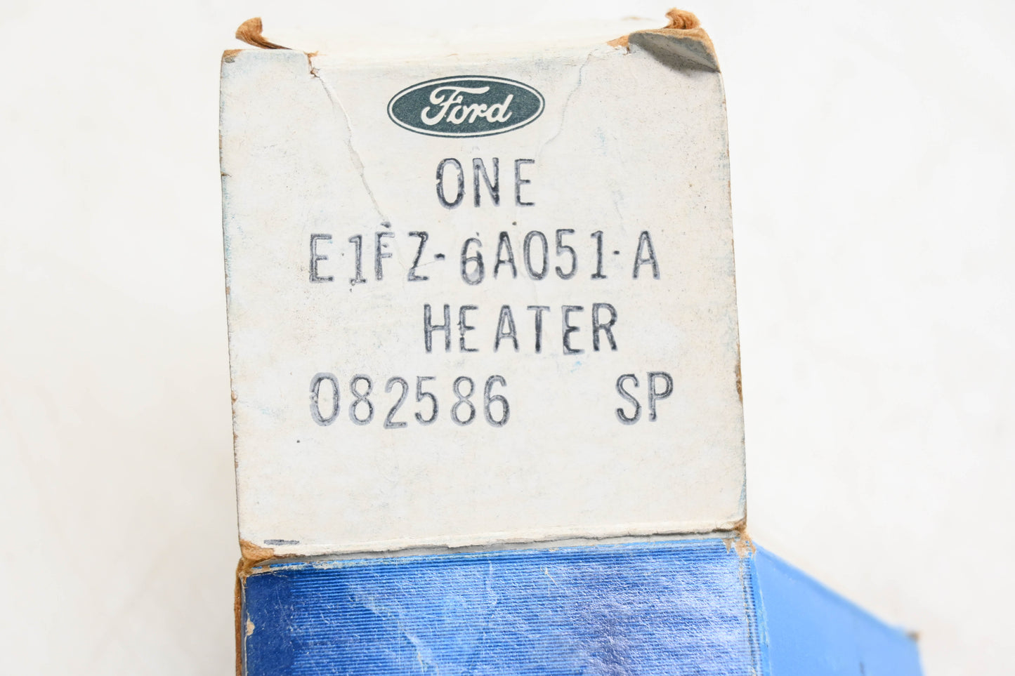 New OEM Ford E1FZ-6A051-A Engine Block Heater NOS