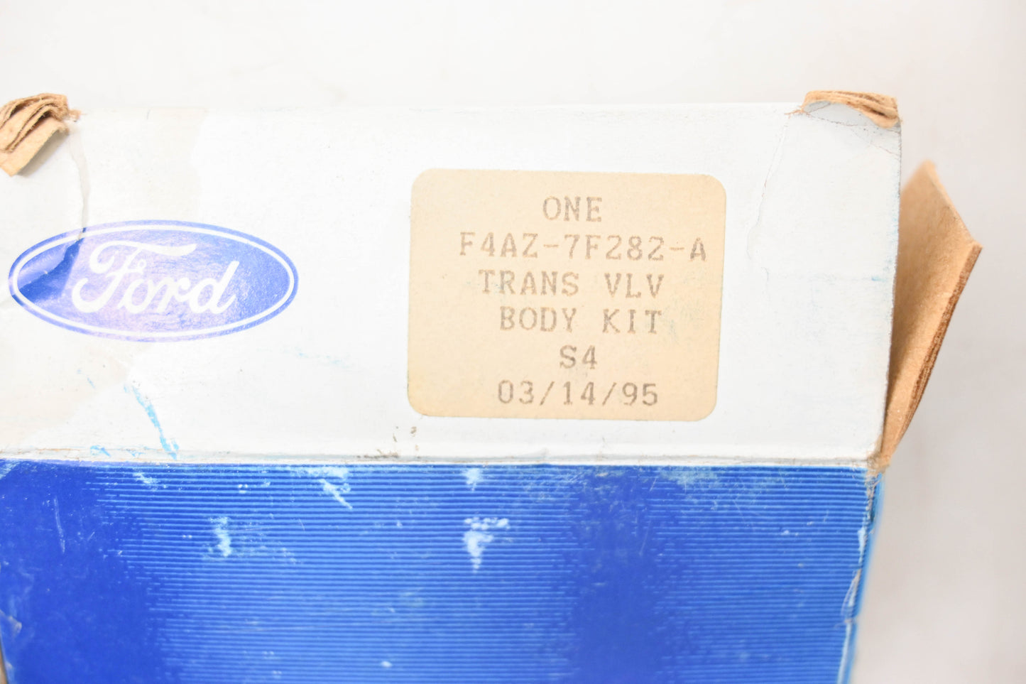 New OEM Ford F4AZ-7F282-A Valve Body Stiffener Plate NOS