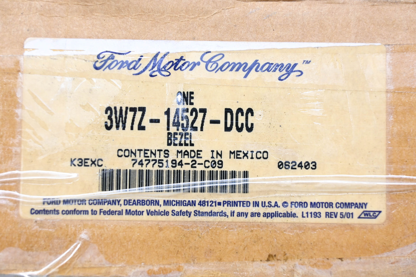 New OEM Ford 3W7Z-14527-DCC, 3W7T-14A570-D Drivers Side Switch Housing NOS