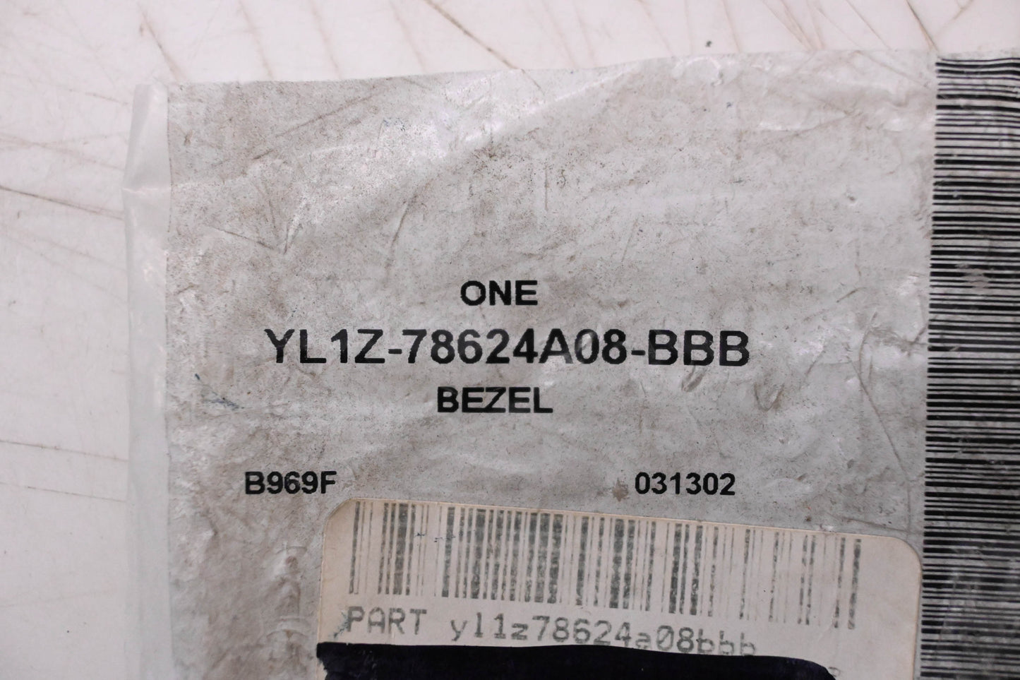 New OEM Ford YL1Z-78624A08-BBB Latch Bezel NOS