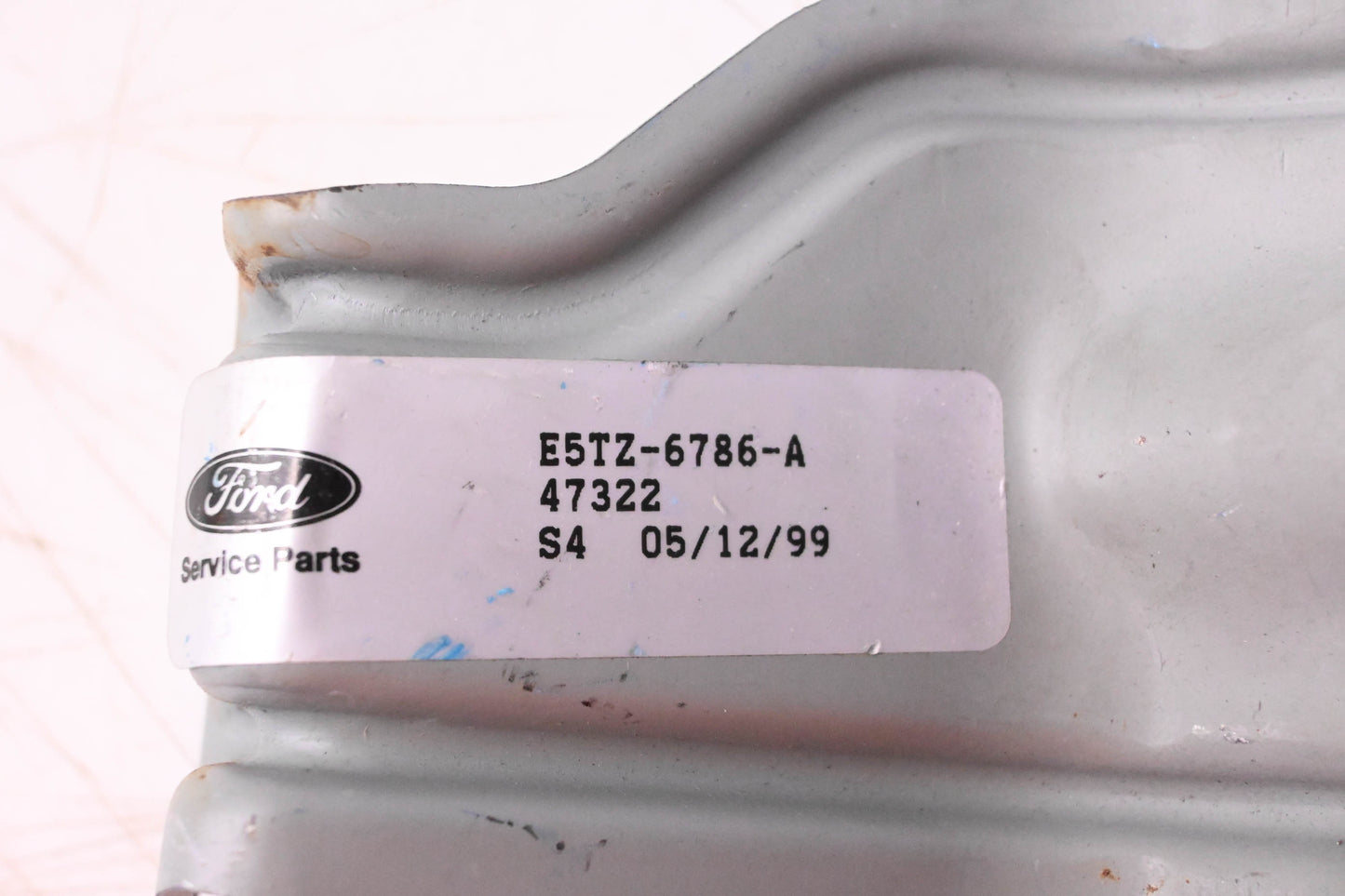 New OEM Ford E5TZ-6786-A Bracket NOS
