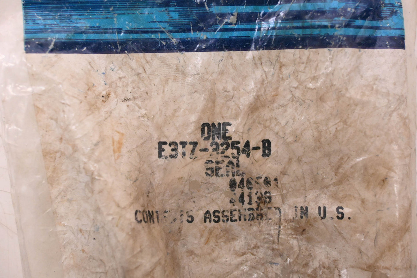 New OEM Ford E3TZ-3254-B Drive Axle Shaft Seal NOS