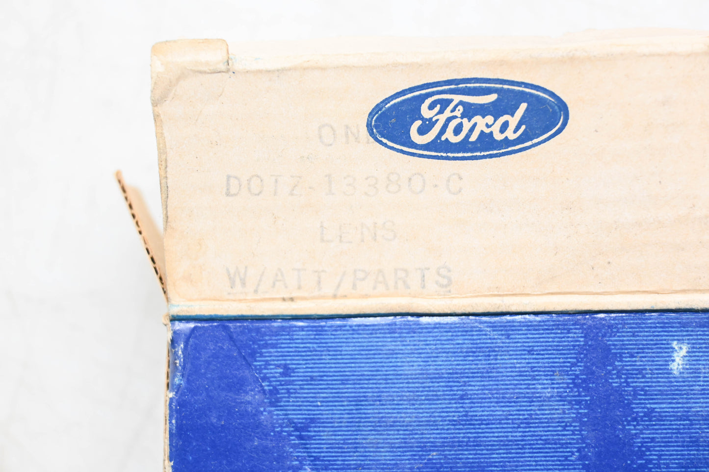 New OEM Ford DOTZ-13380-C Rear Passenger Side Reflector NOS