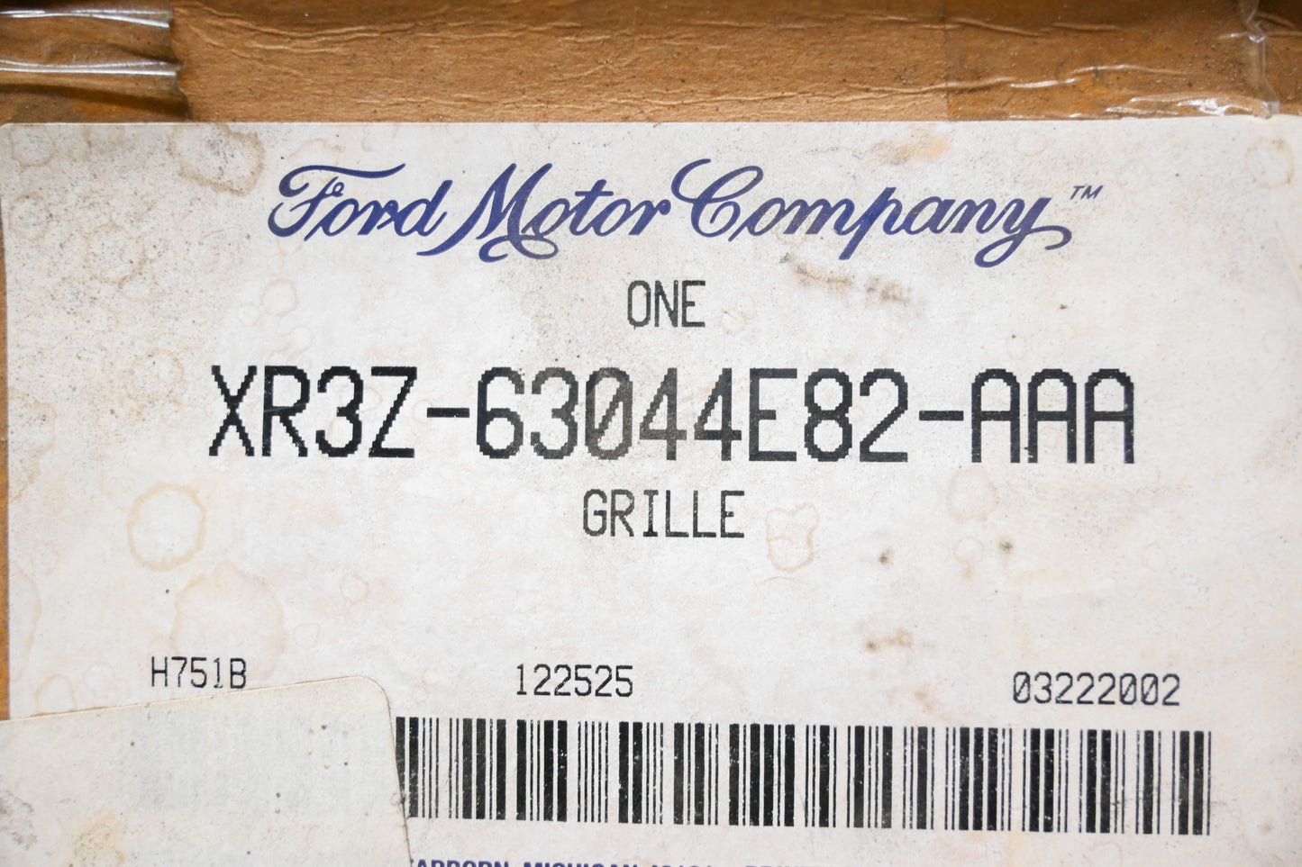 New OEM Ford XR3Z-63044E82-AAA Defroster Panel Grille NOS