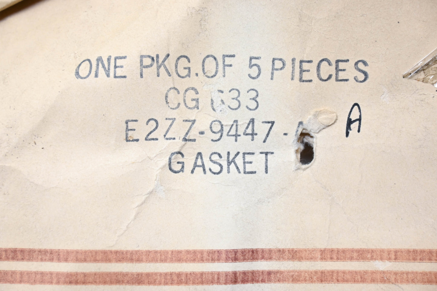 New OEM Motorcraft CG-633, E2ZZ-9447-A Carburetor Mounting Gasket NOS