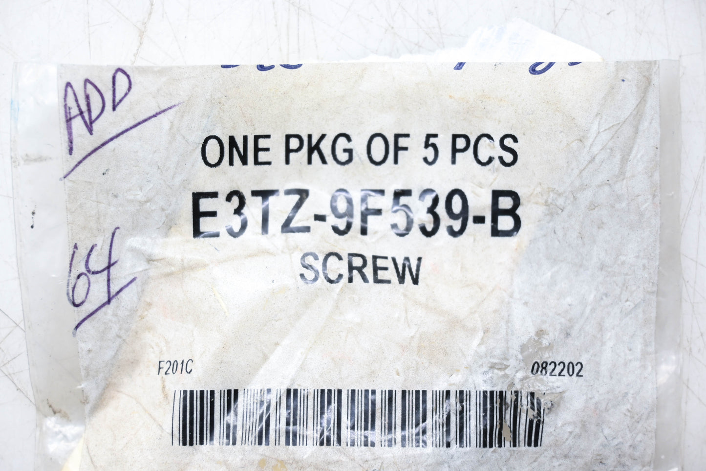 New OEM Ford E3TZ-9F539-B Screw Fuel Injector Spring NOS