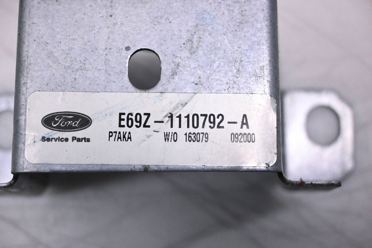 New OEM Ford E69Z-1110792-A Mount Bracket Assembly NOS