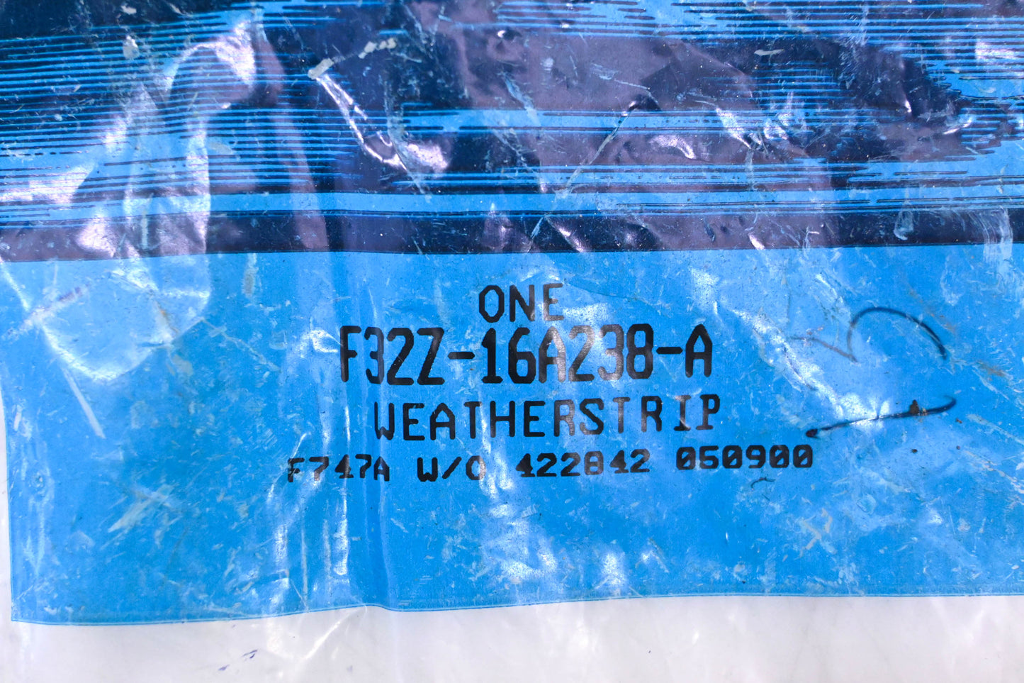 New OEM Ford F32Z-16A238-A Hood Sealing Strip NOS
