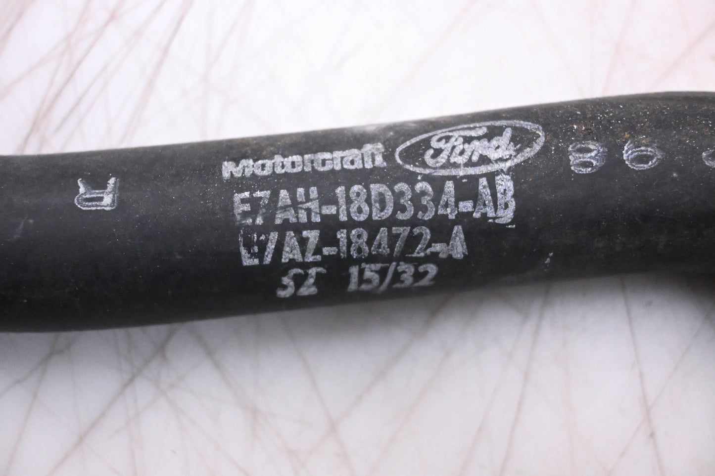 New OEM Ford E7AZ-18472-A, E7AH-18D334-AB HVAC Molded Heater Hose NOS