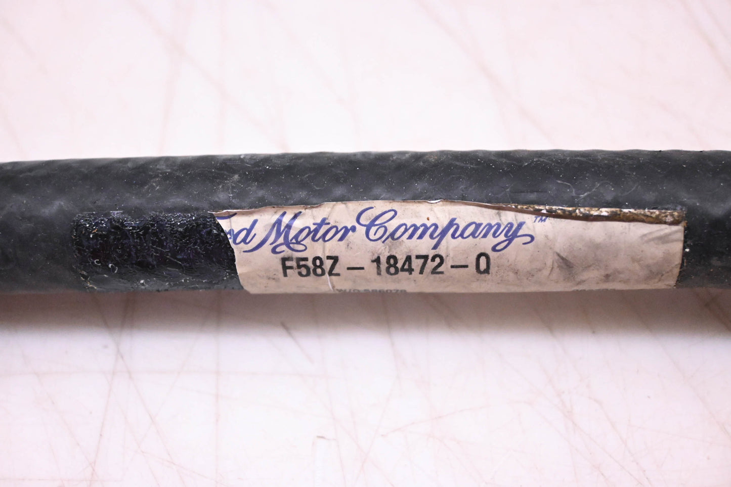 New OEM Ford F58Z-18472-Q Heater Water Hose NOS