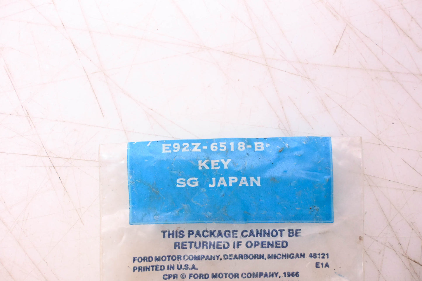 New OEM Ford E92Z-6518-B Valve Spring Keepers/ Keys Qty 6 NOS