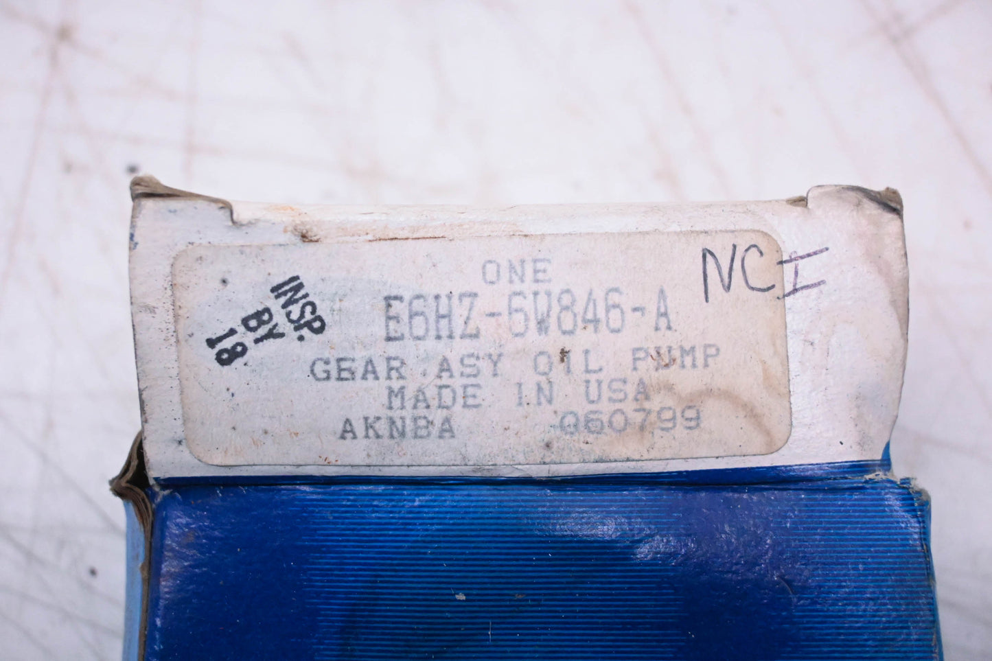 New OEM Ford E6HZ-6W846-A Oil Pump Drive Gear NOS