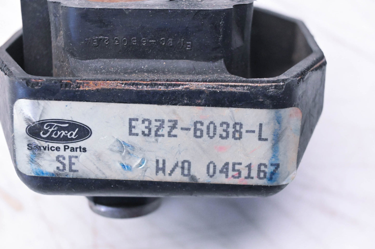 New OEM Ford E3ZZ-6038-L Engine Insulator NOS