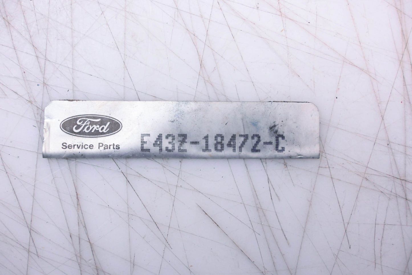 New OEM Ford E43Z-18472-C HVAC Molded Heater Hose NOS