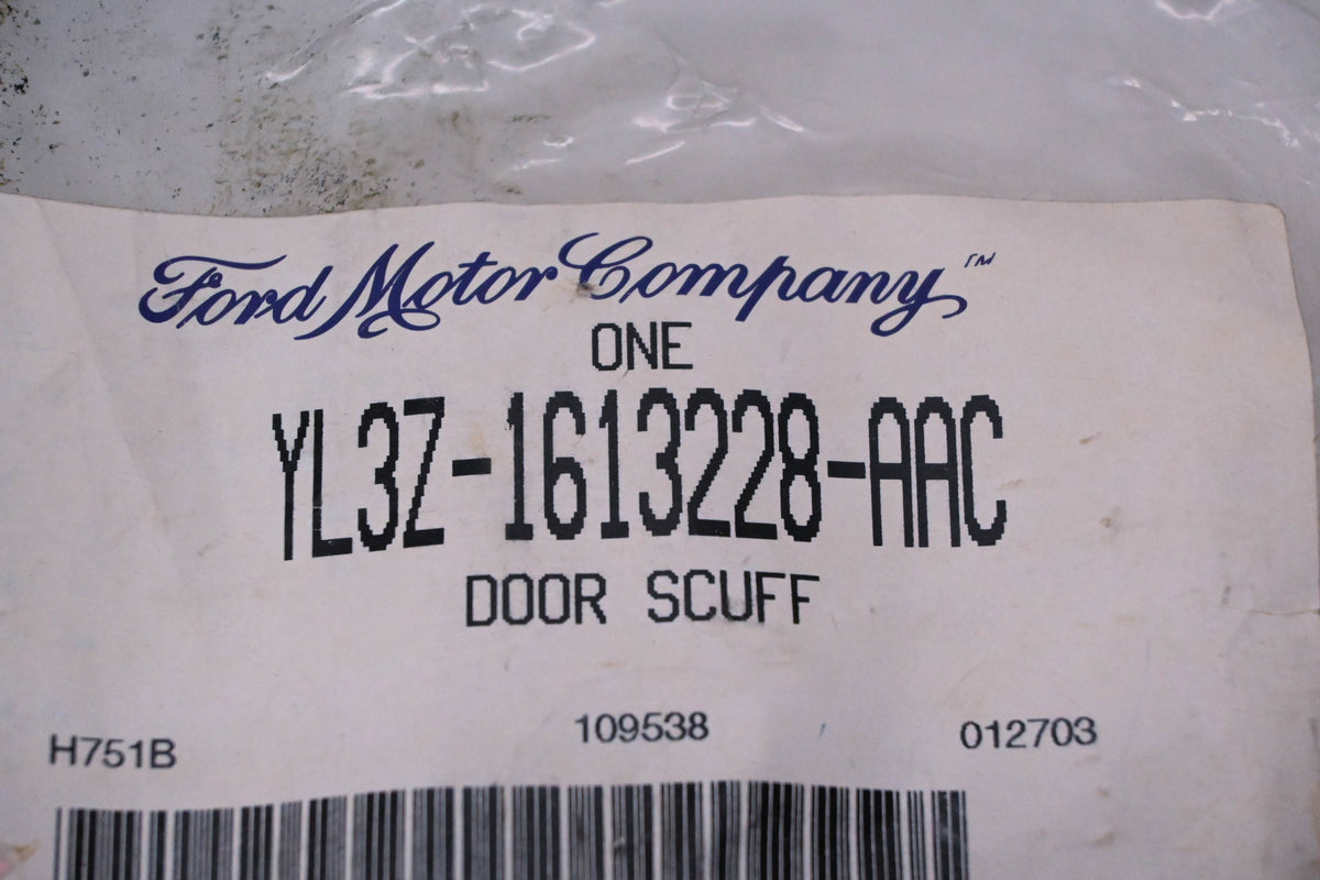 New OEM Ford YL3Z-1613228-AAC Scuff Plate NOS