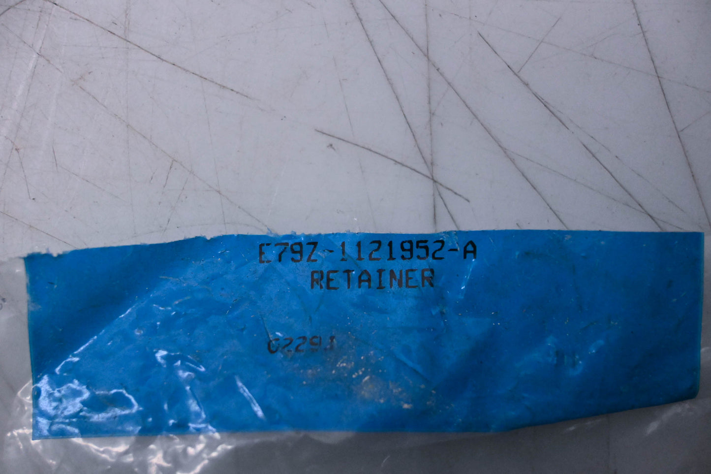 New OEM Ford E79Z-1121952-A Retainer NOS