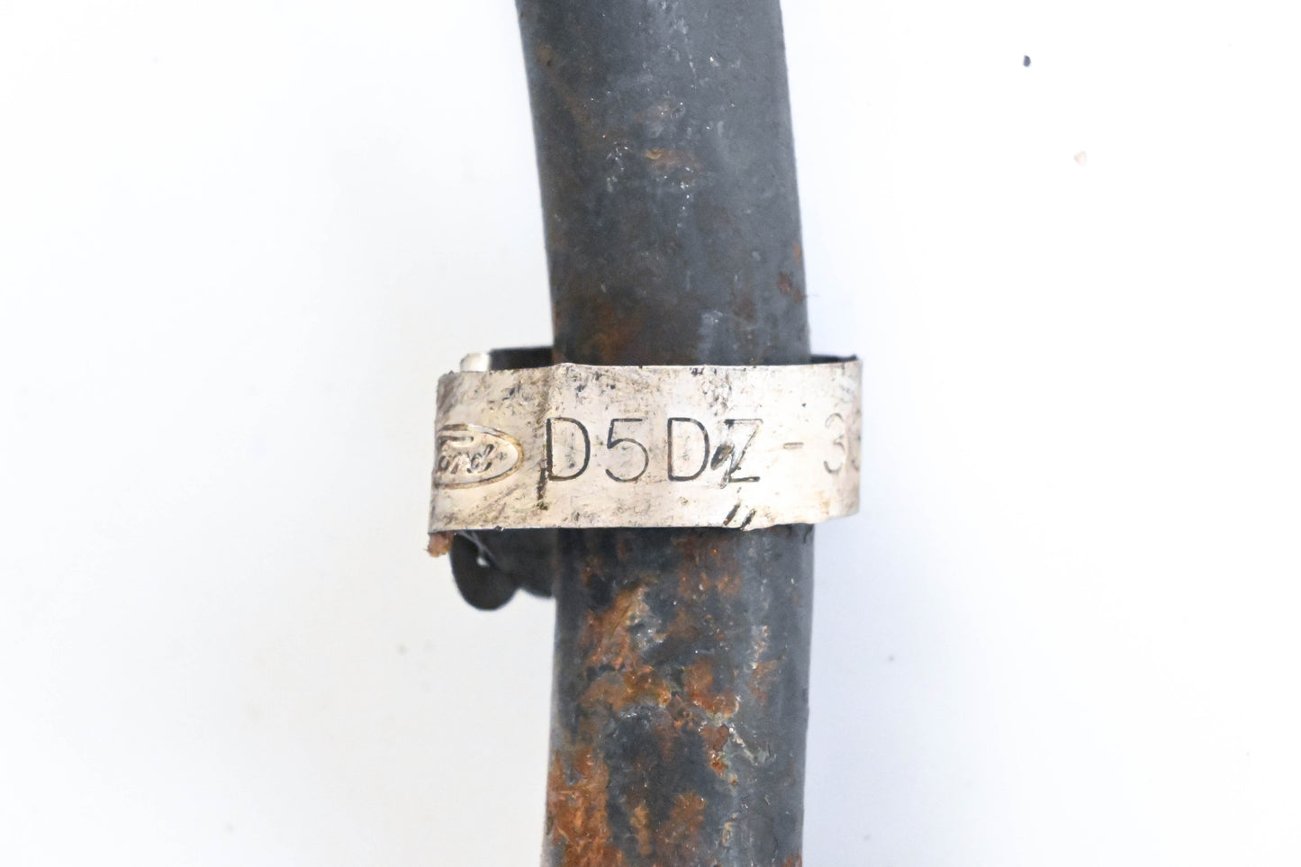 New OEM Ford D5DZ-3304-A, D5DZ3304A Front Center Drag Link NOS