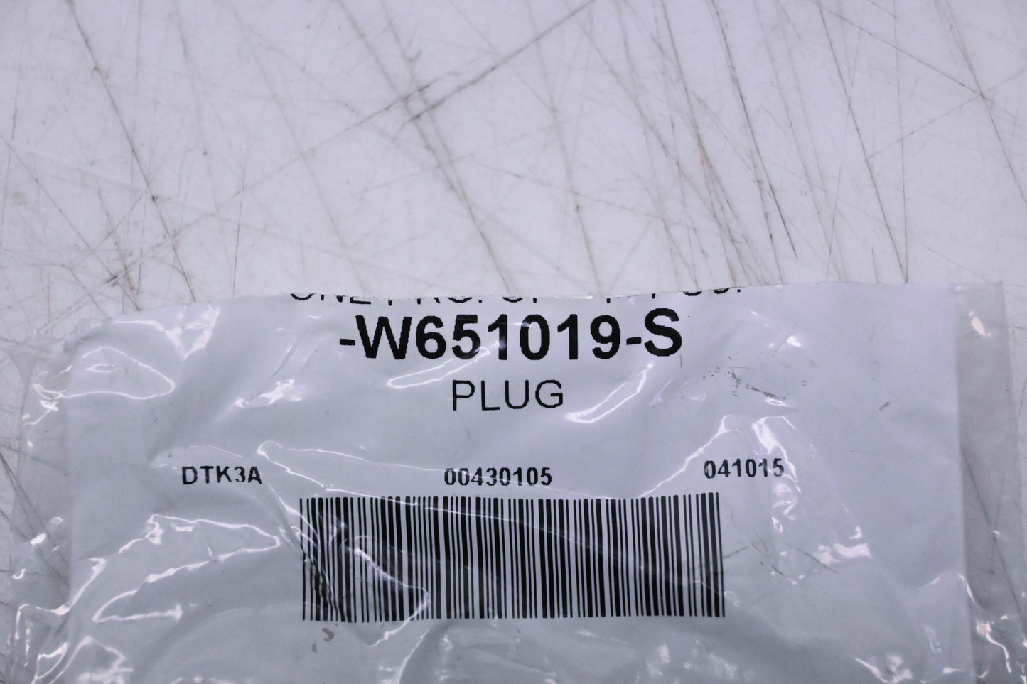 New OEM Ford W651019-S Plug NOS