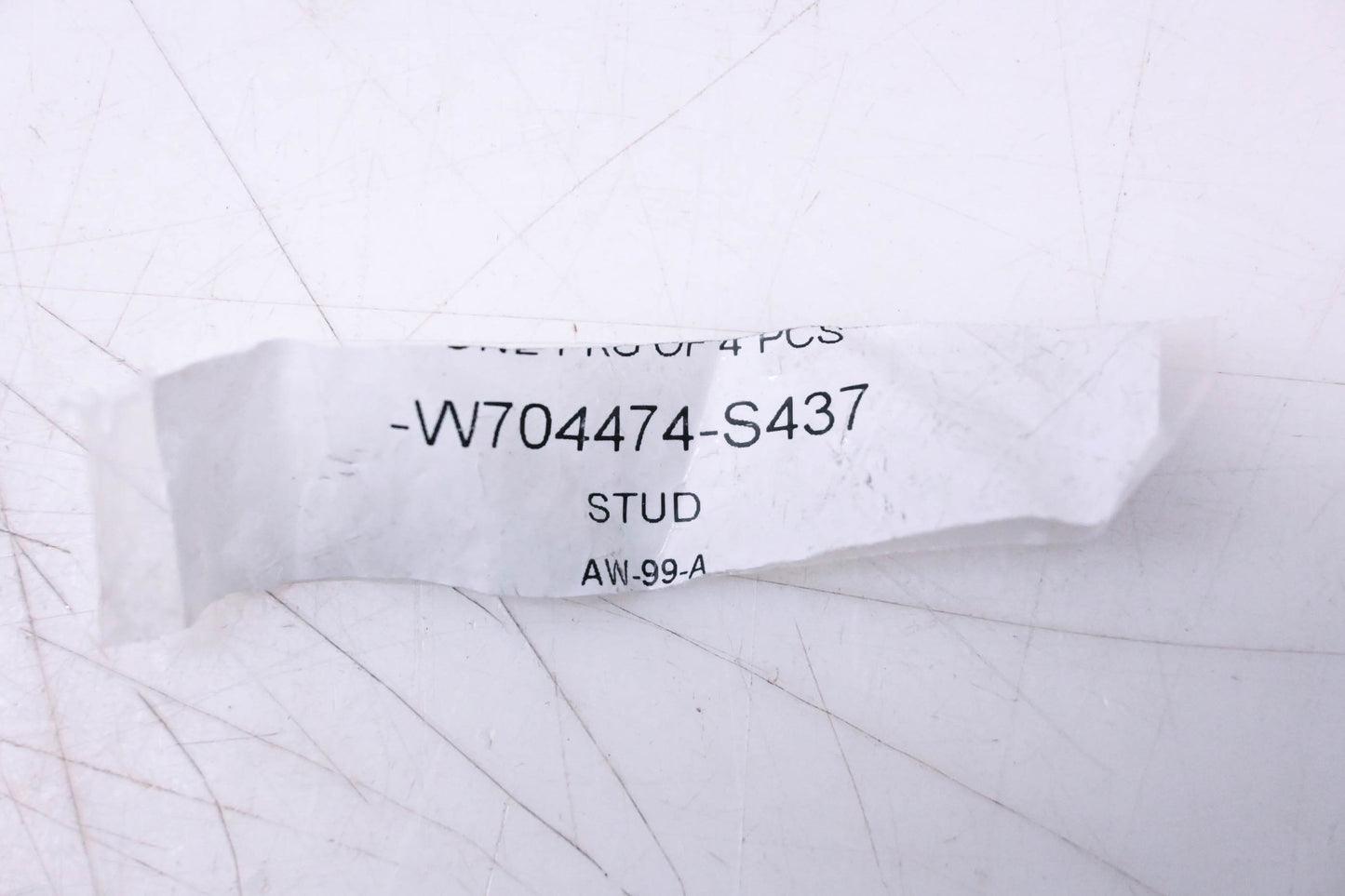New OEM Ford W704474-S437 Stud NOS