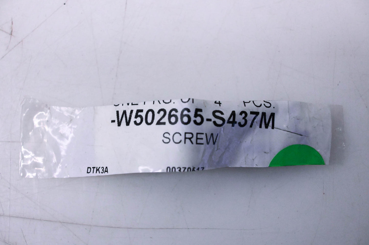 New OEM Ford W502665-S437M Pull Handle Screw NOS
